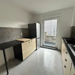 Au 8 Duplexe Du Coin Apartment