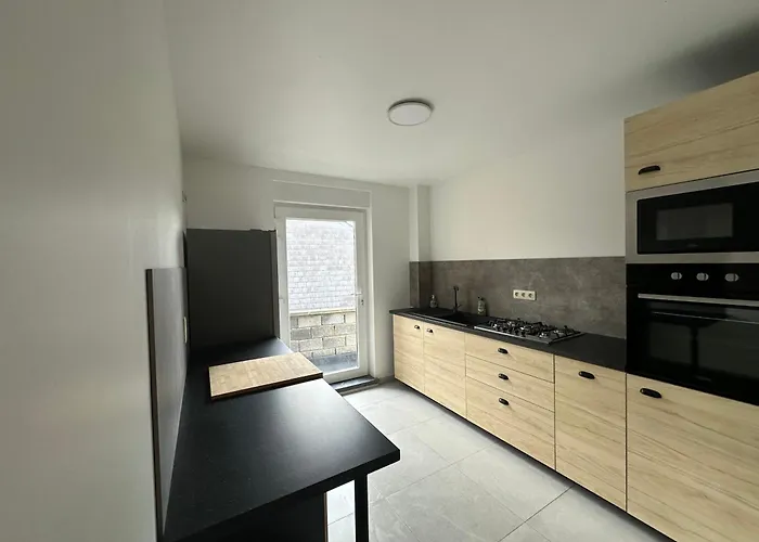 Au 8 Duplexe Du Coin Apartment *
