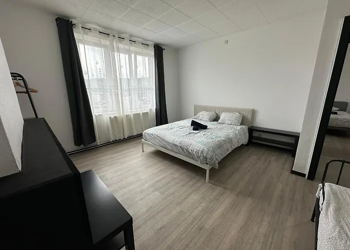 Au 8 Duplexe Du Coin Ivoz